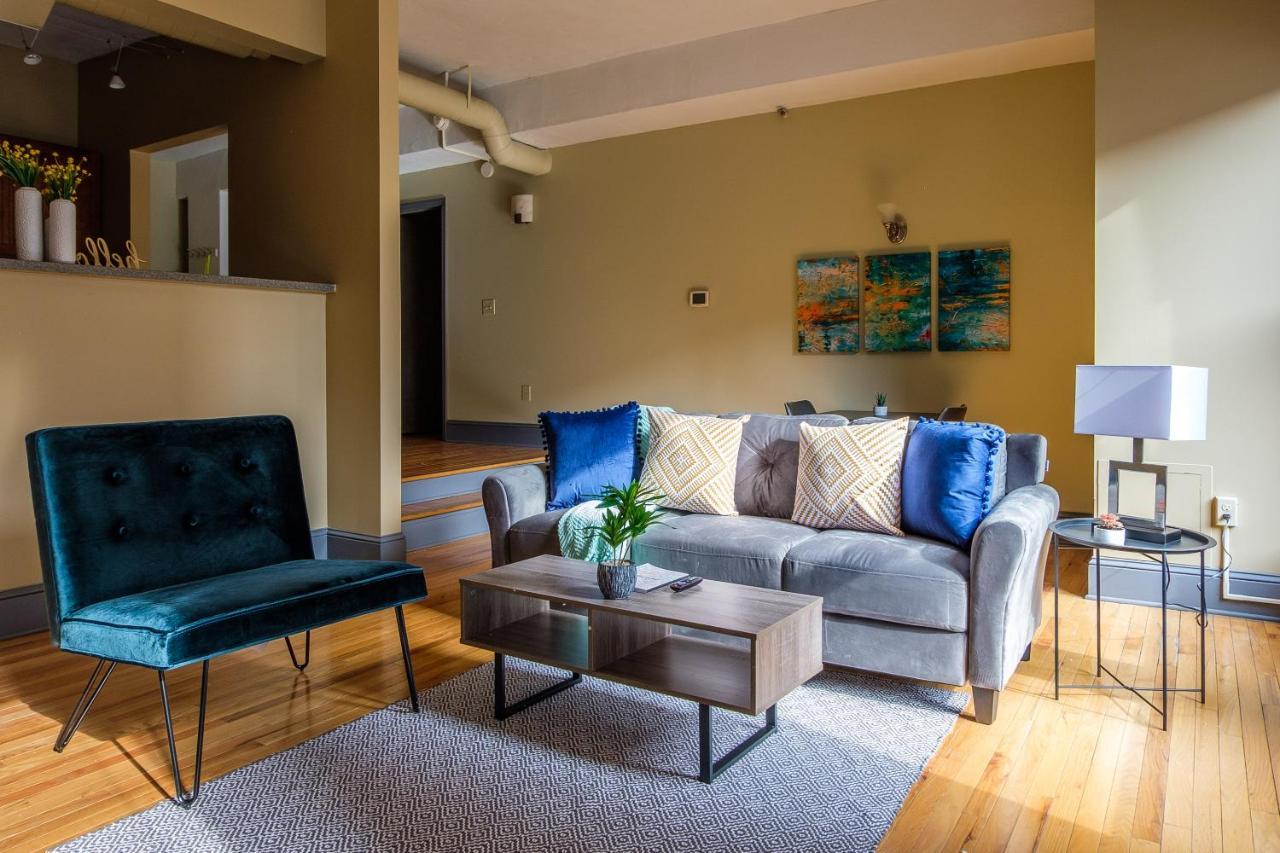 Ferienwohnung Frontdesk 2015 East 4Th Street Apts Downtown Cleveland Exterior foto
